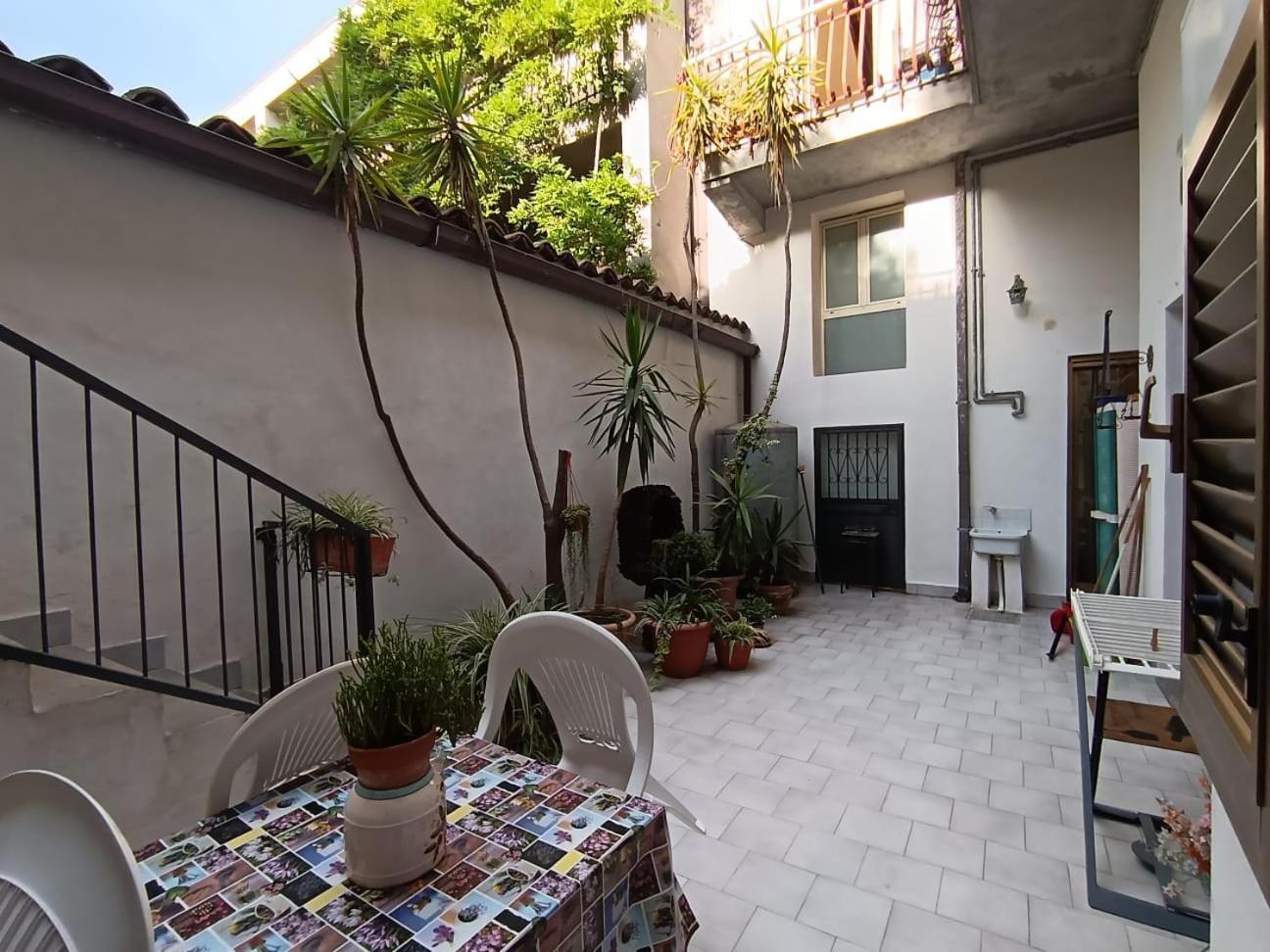 La Maison De Mary Zafferana Etnea Exterior photo